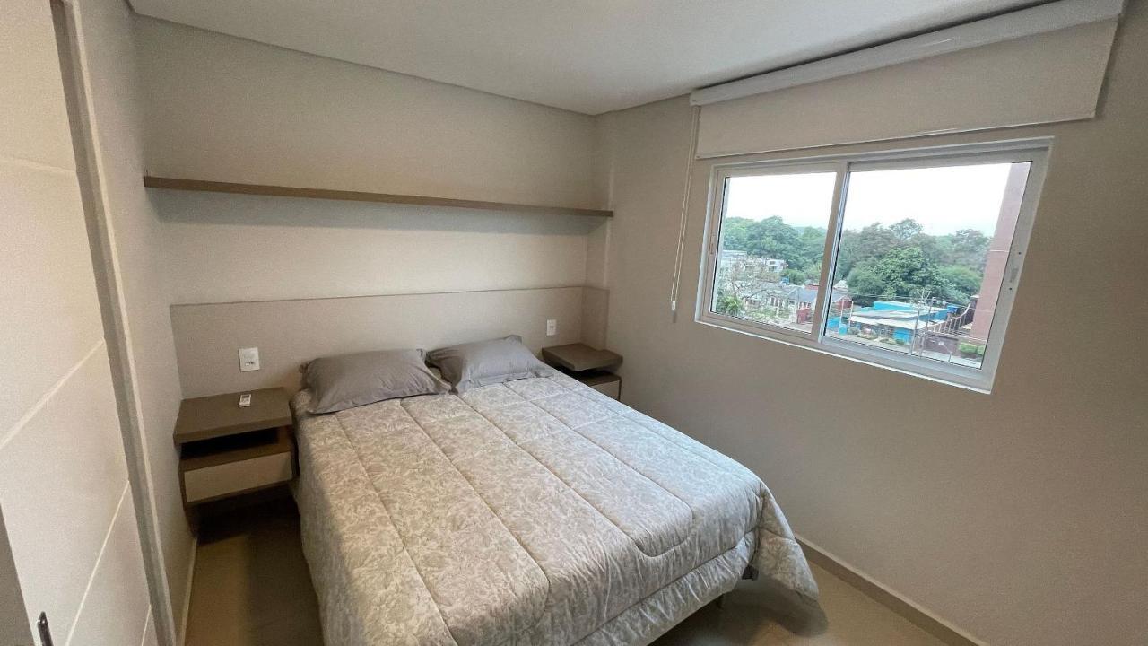 פוז דו איגואסו Apartamento Novinho E Confortavel No Centro De Foz מראה חיצוני תמונה